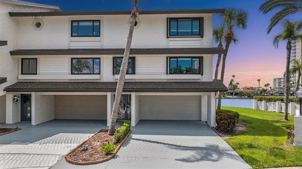 101 MARINA DEL REY COURT CLEARWATER, FL 33767