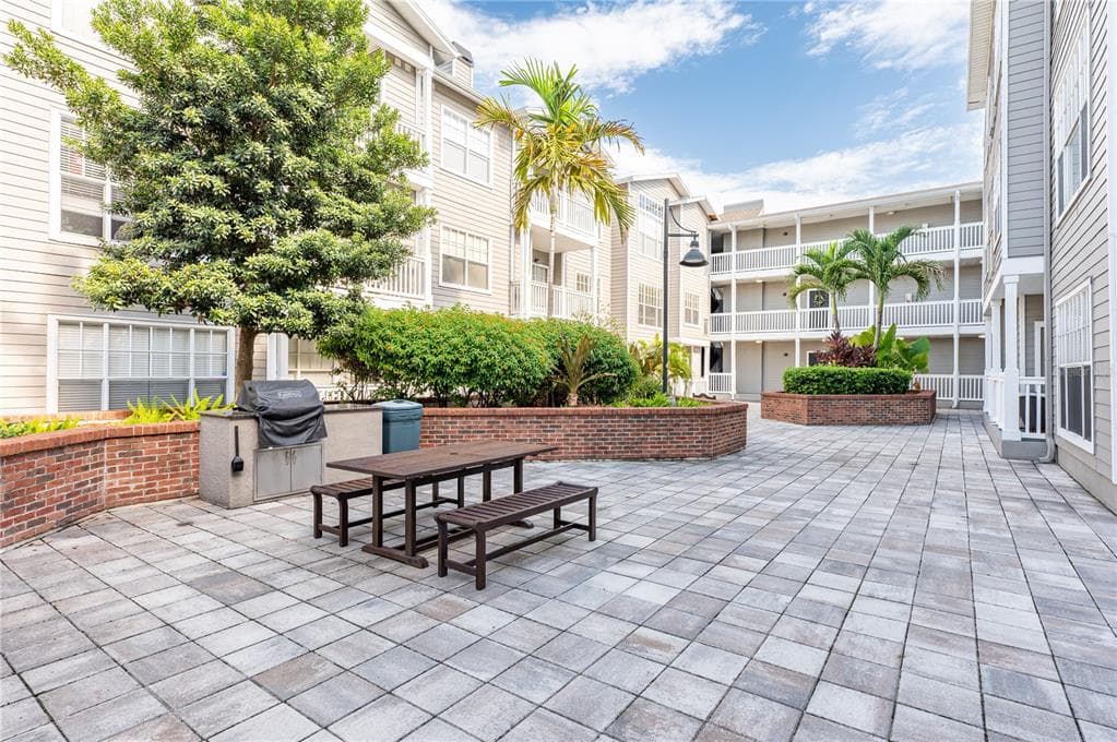 800 S DAKOTA AVENUE UNIT 337 TAMPA, FL 33606