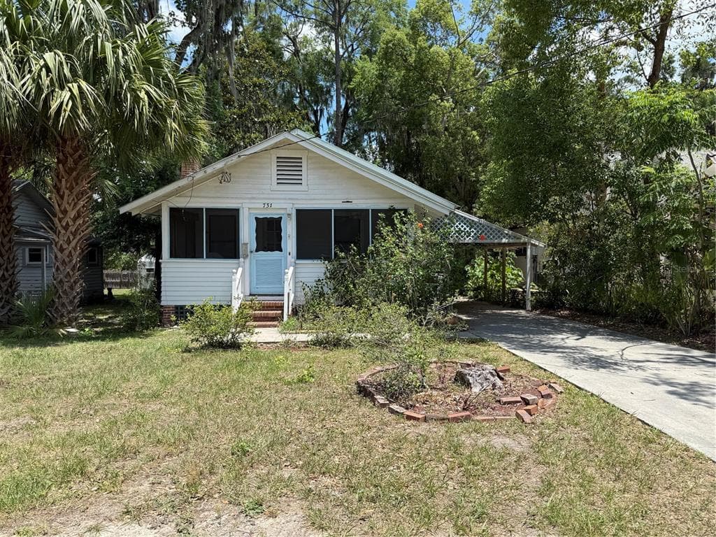 731 SE 9TH STREET