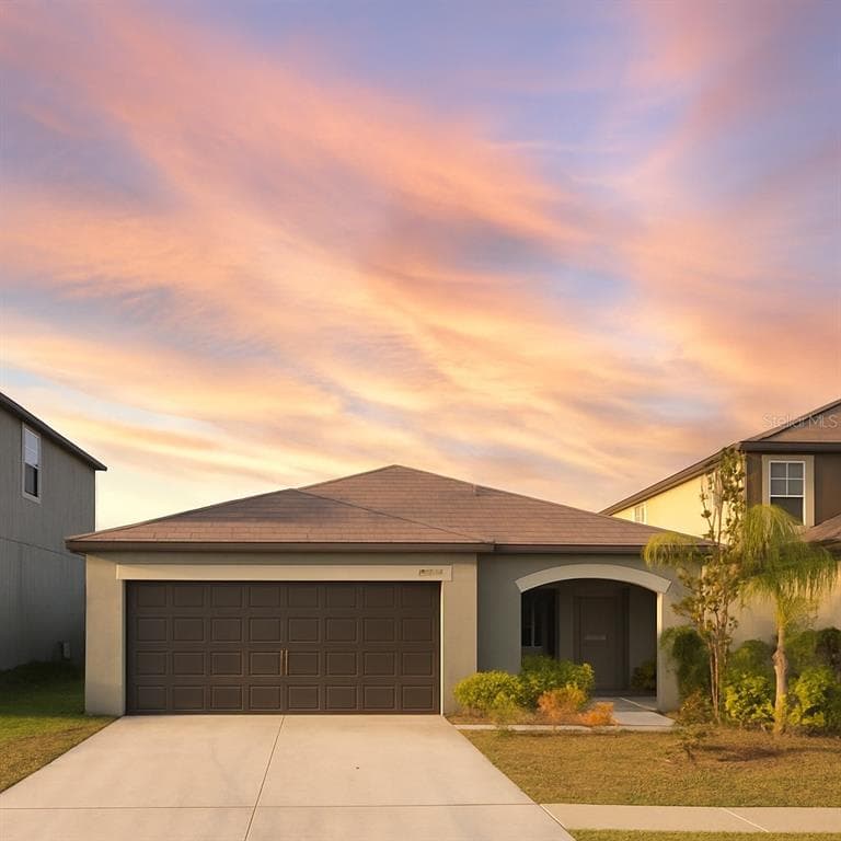 16725 DELIA STREET WIMAUMA, FL 33598