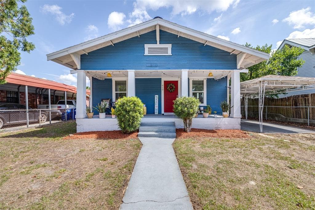 910 E CHELSEA STREET TAMPA, FL 33603