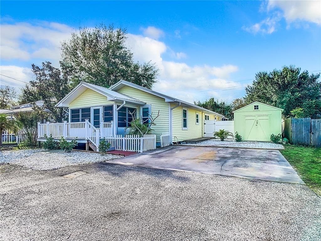 2928 W ARCH STREET TAMPA, FL 33607