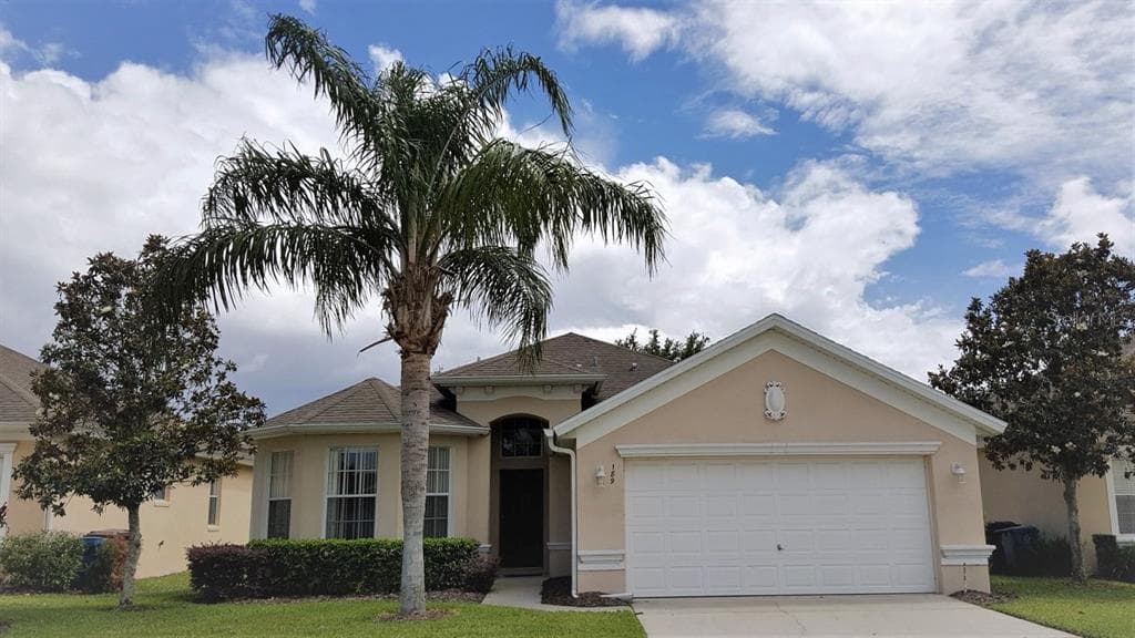 189 MINNIEHAHA CIRCLE HAINES CITY, FL 33844