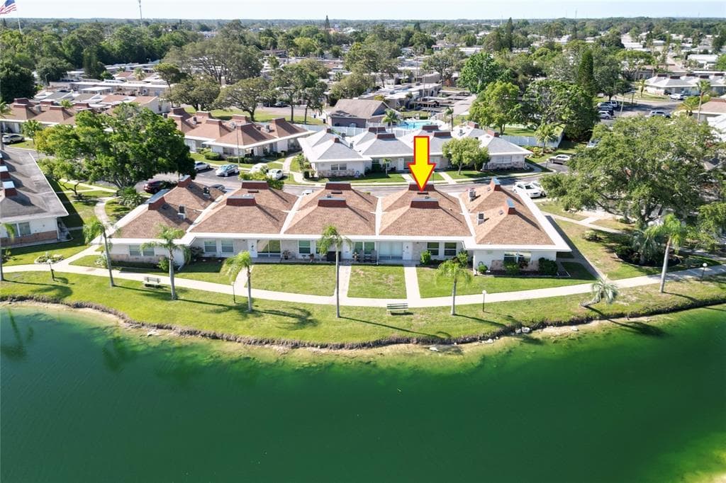 4324 TAHITIAN GARDENS CIRCLE UNIT J HOLIDAY, FL 34691