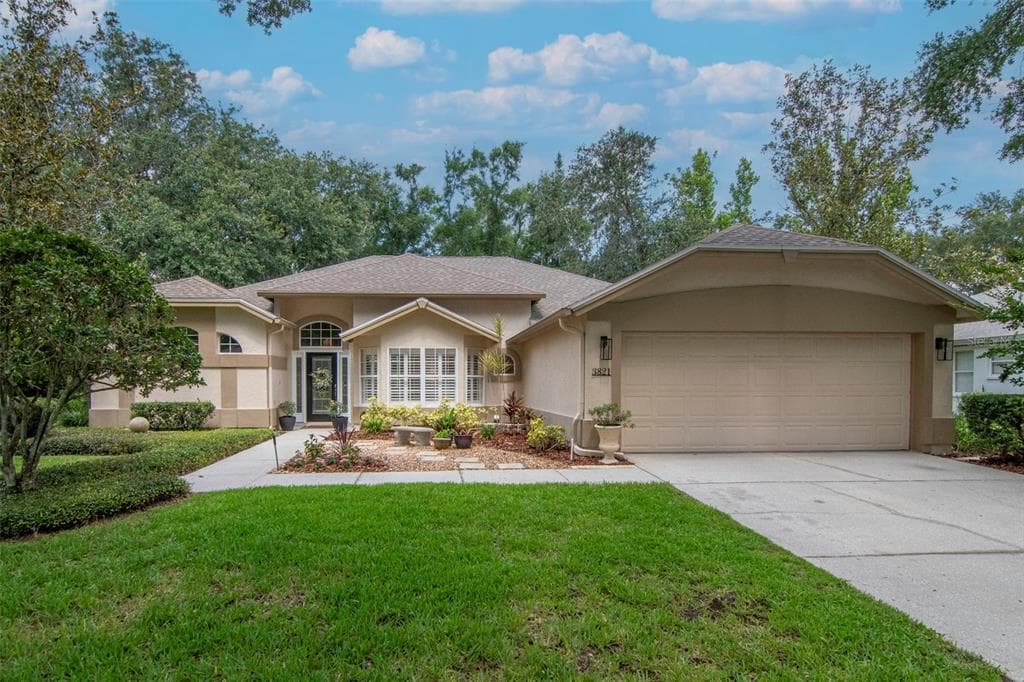 3821 TURKEY OAK DR VALRICO, FL 33596