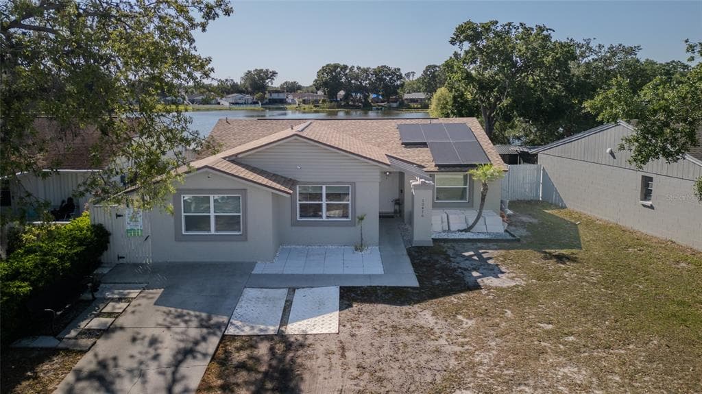 12416 QUEENSLAND LANE TAMPA, FL 33625