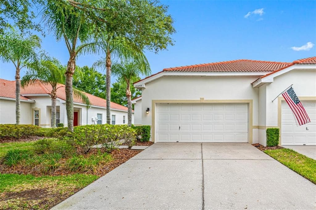 10255 DEVONSHIRE LAKE DRIVE TAMPA, FL 33647
