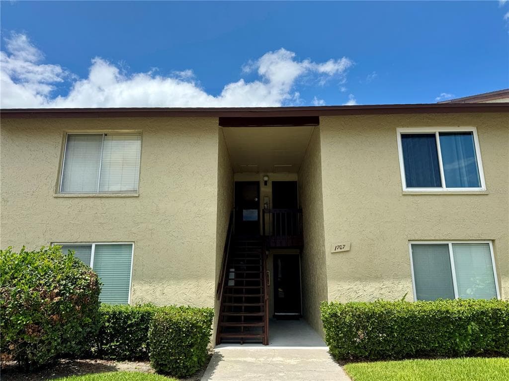 4215 E BAY DRIVE UNIT 1707C CLEARWATER, FL 33764