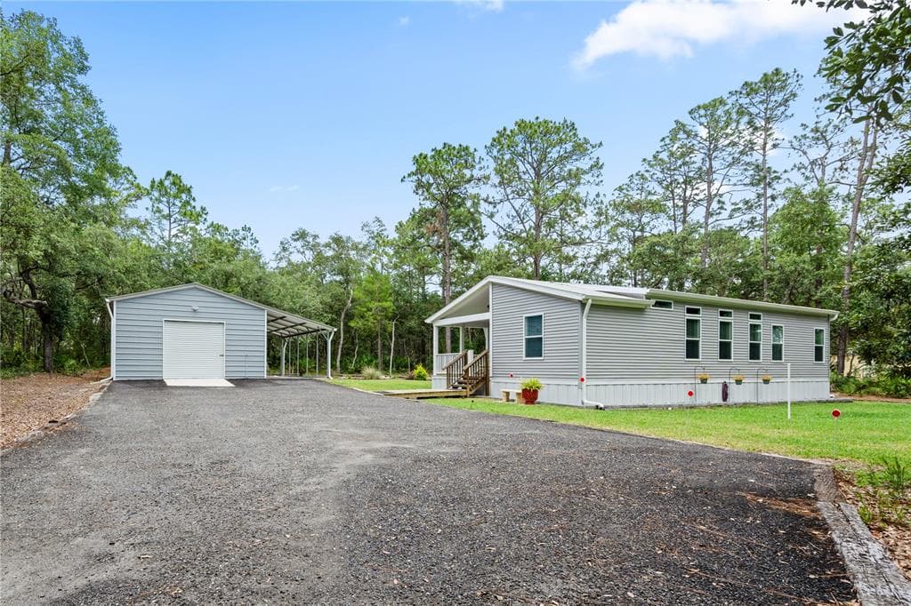 7039 S STRAIGHT AVENUE HOMOSASSA, FL 34446