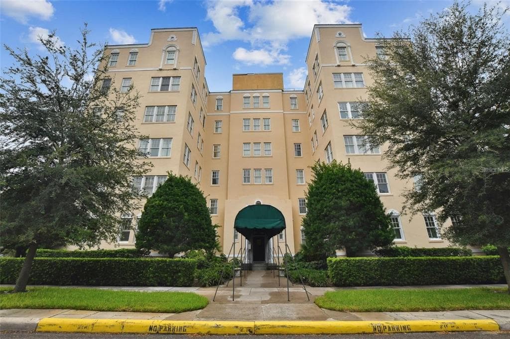 902 S DAKOTA AVENUE UNIT 5B TAMPA, FL 33606