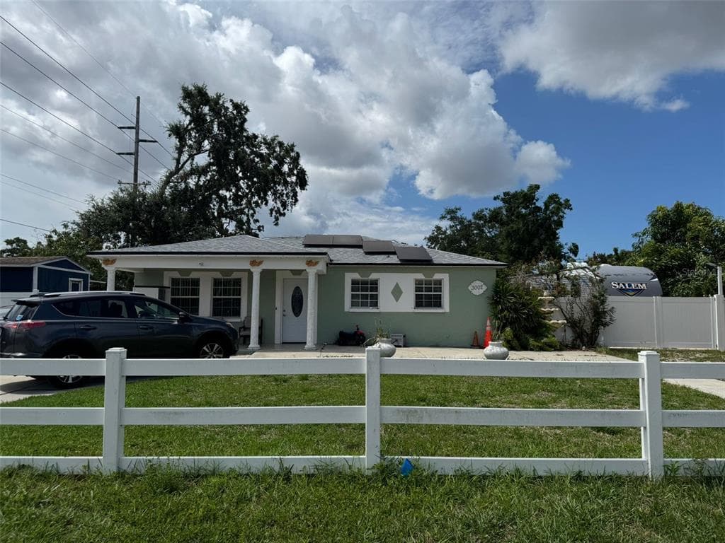 3002 W LEROY STREET TAMPA, FL 33607