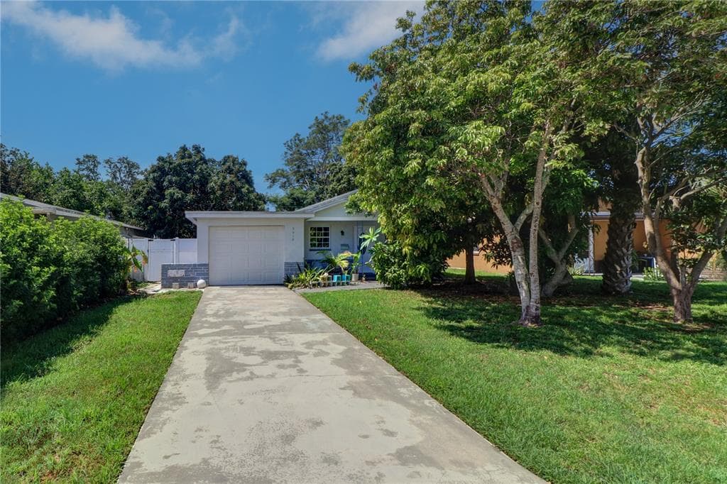 3910 14TH AVENUE N ST PETERSBURG, FL 33713