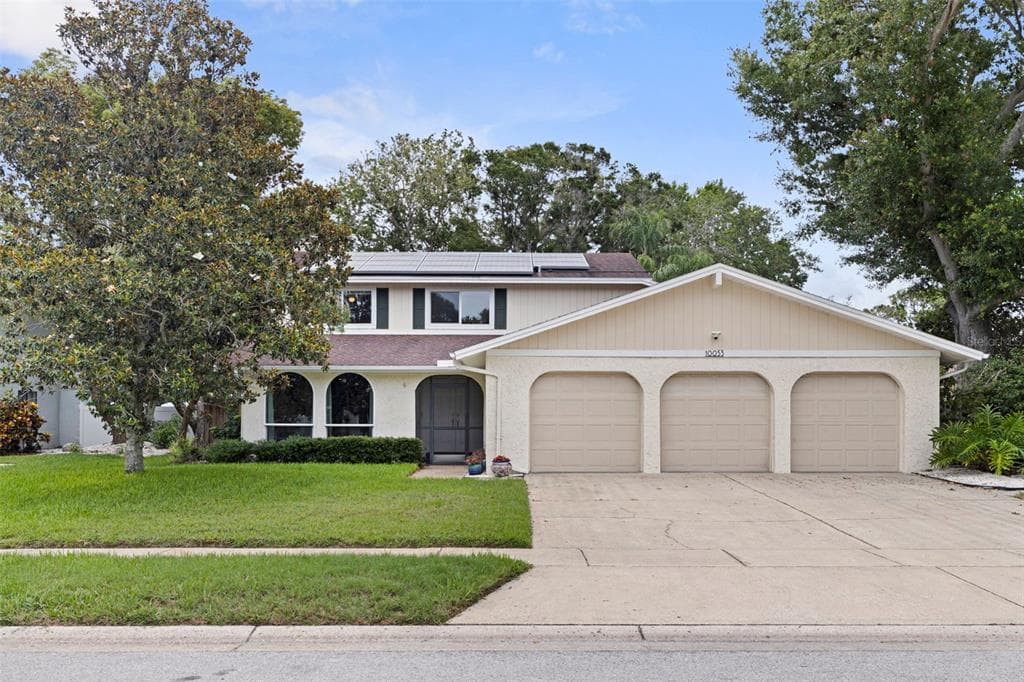10053 W BAY STREET SEMINOLE, FL 33776