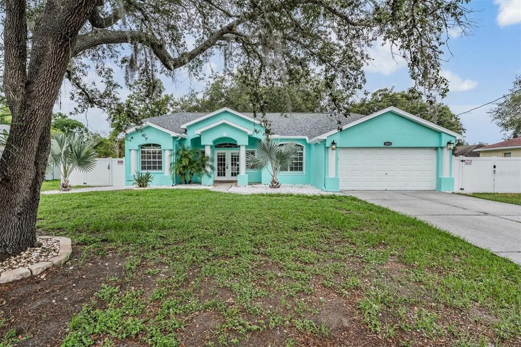 5283 BEVENS AVENUE SPRING HILL, FL 34608