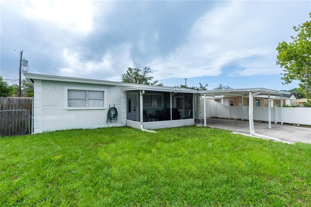 4705 MURRAY HILL DRIVE TAMPA, FL 33615