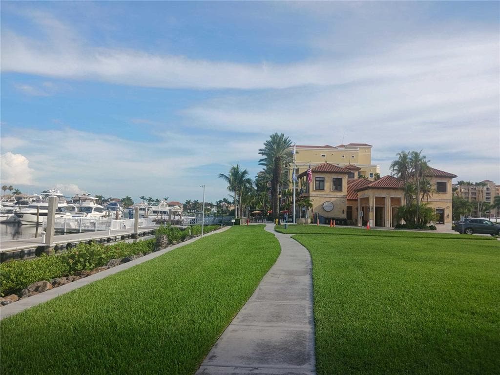 102 RIVIERA DUNES WAY UNIT S-88 PALMETTO, FL 34221