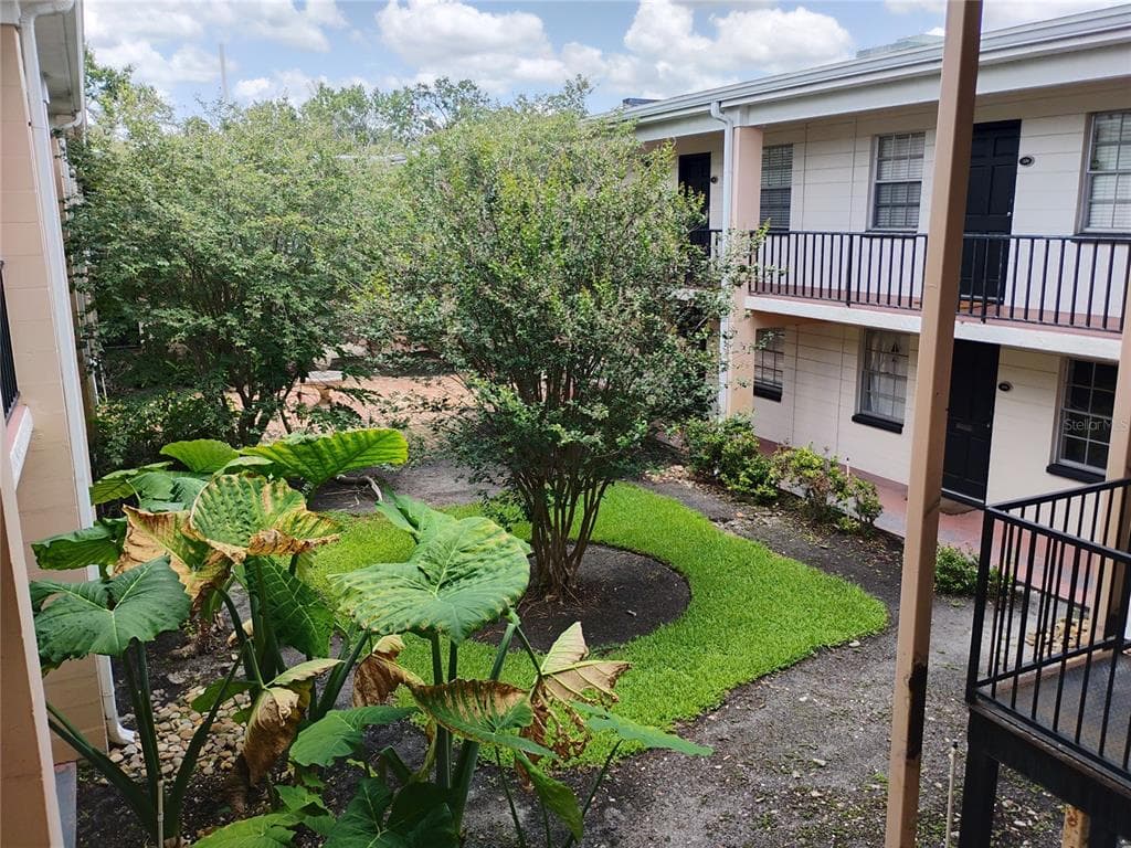 120 S CHURCH AVENUE UNIT 203 TAMPA, FL 33609