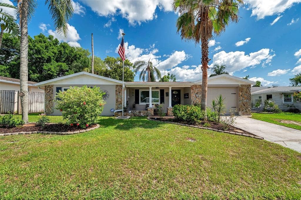 5936 13TH AVENUE NEW PORT RICHEY, FL 34652