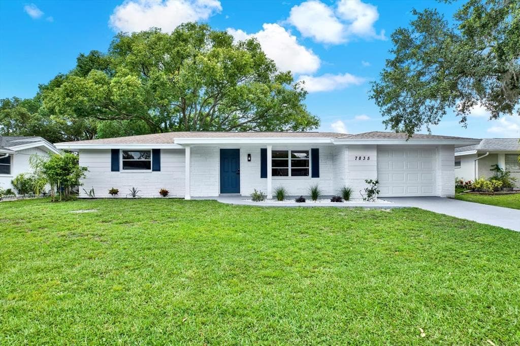 7835 WALLABA LANE NEW PORT RICHEY, FL 34653