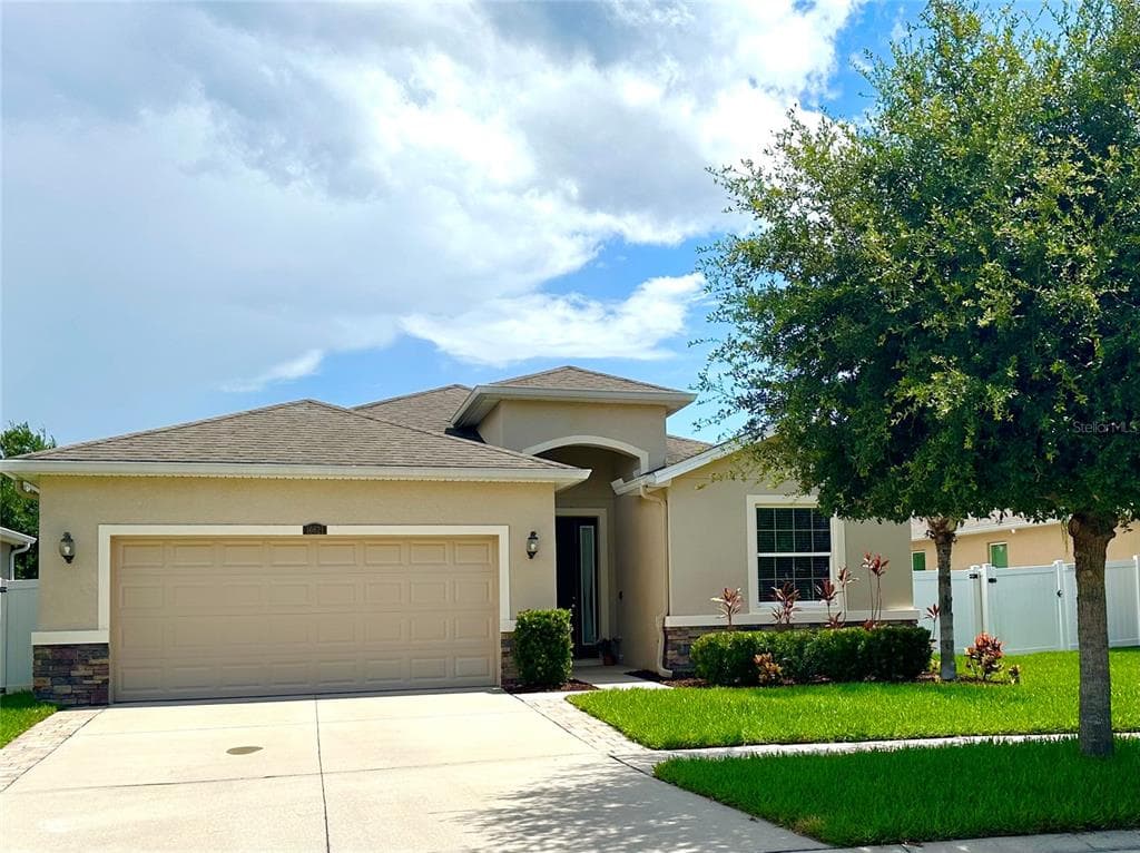 10621 SCENIC HOLLOW DRIVE RIVERVIEW, FL 33578