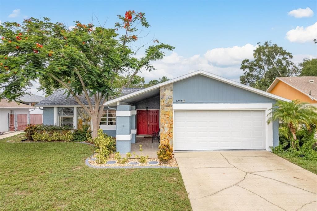 8629 WOLF DEN TRAIL PORT RICHEY, FL 34668