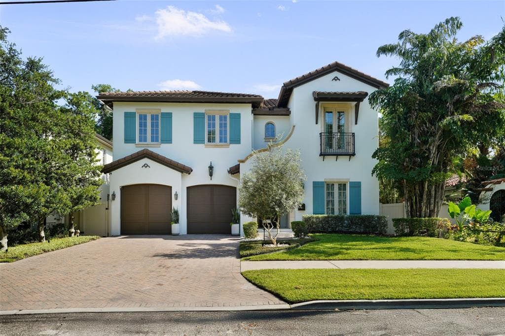 4525 W SWANN AVENUE TAMPA, FL 33609