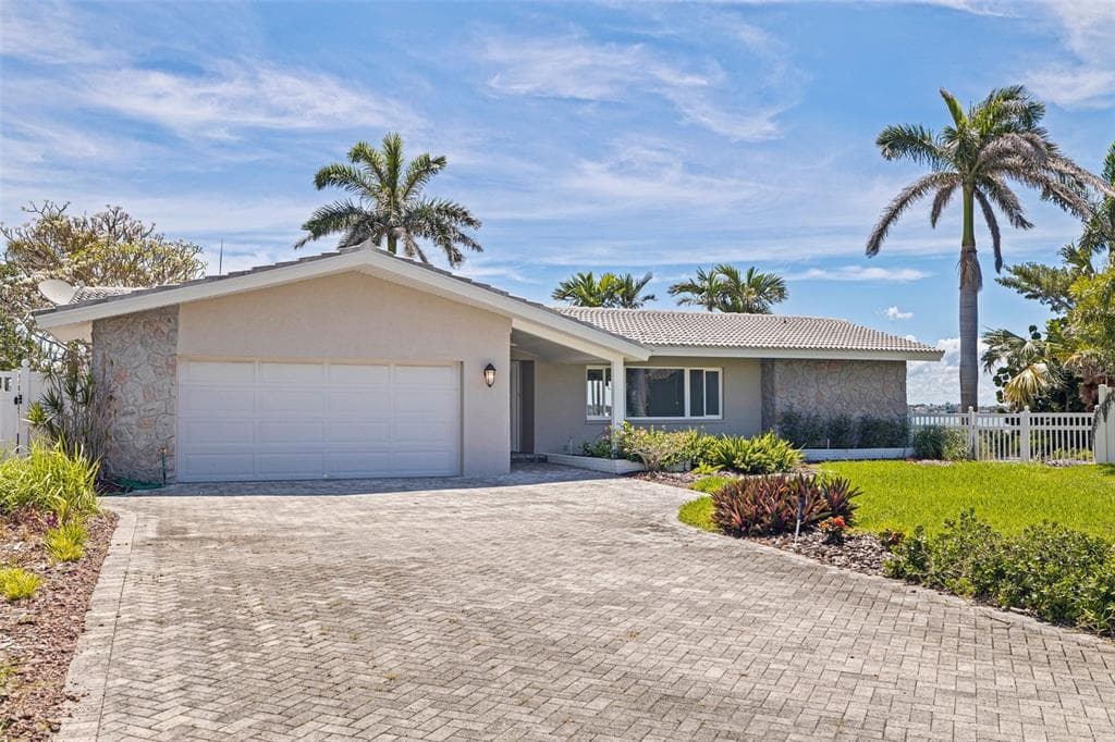 11055 7TH STREET E TREASURE ISLAND, FL 33706