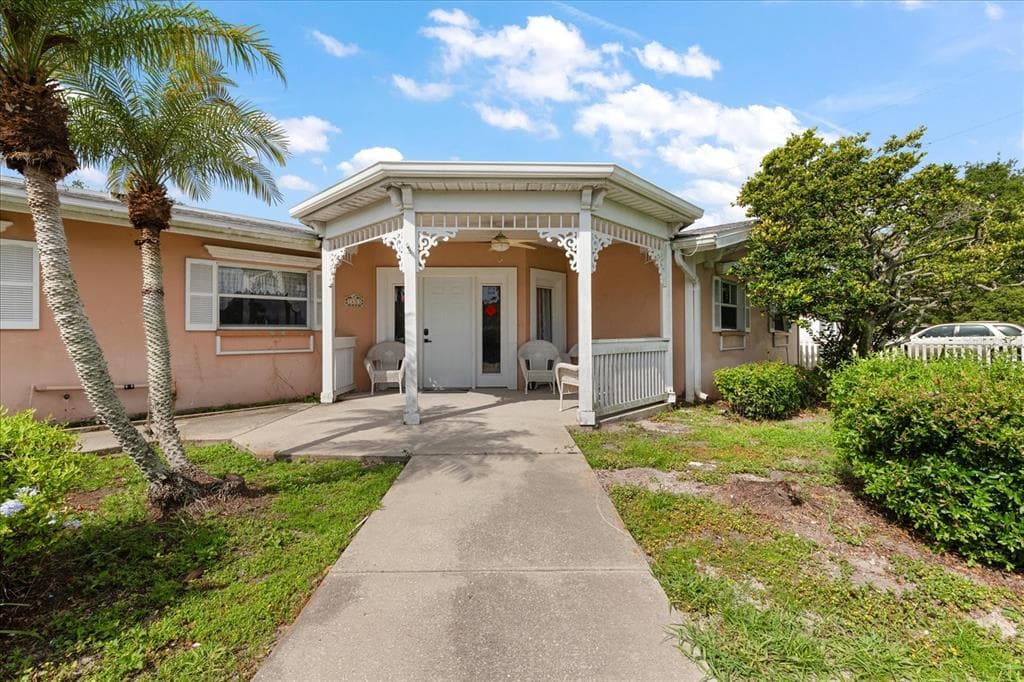 1453 BELLEAIR ROAD CLEARWATER, FL 33756