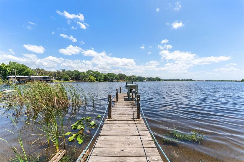 7570 BERKLEY ROAD POLK CITY, FL 33868