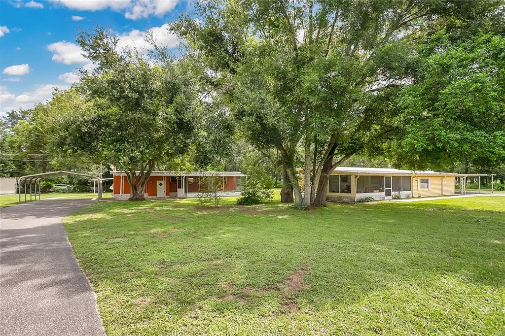 38551 DAUGHTERY ROAD ZEPHYRHILLS, FL 33540