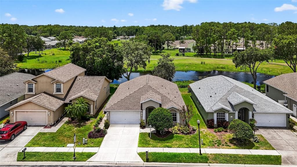 11348 TEE TIME CIRCLE NEW PORT RICHEY, FL 34654