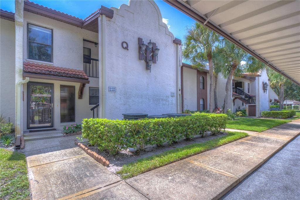 3505 TARPON WOODS BOULEVARD UNIT Q409 PALM HARBOR, FL 34685