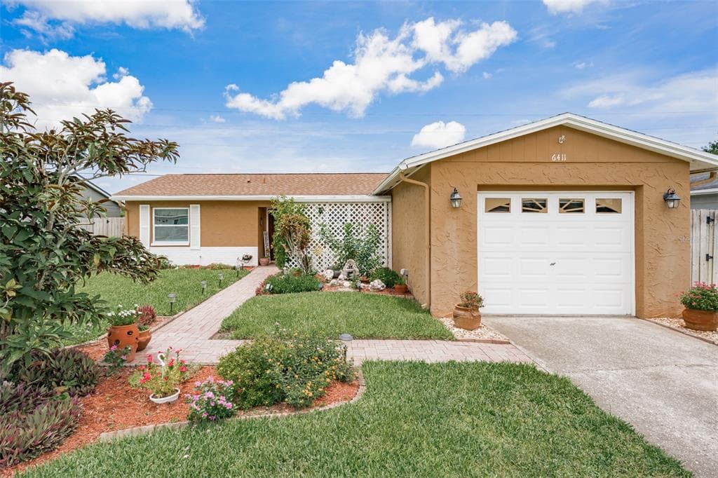 6411 ELMHURST COURT PINELLAS PARK, FL 33782