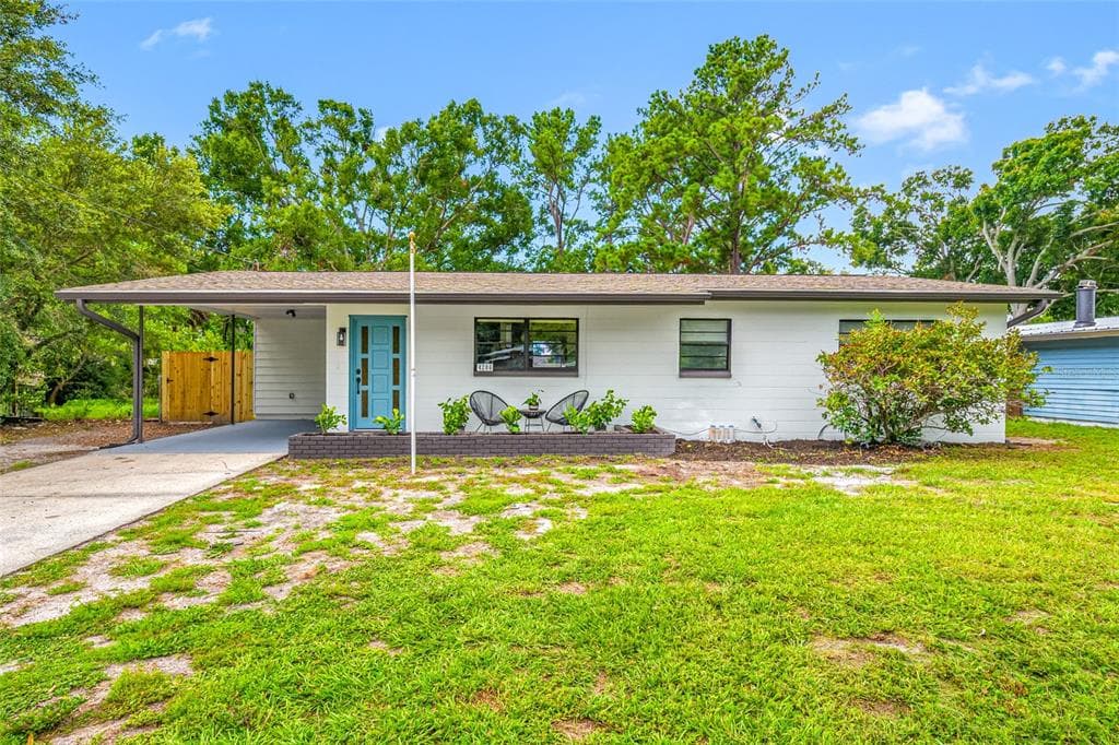 4206 W IOWA AVENUE TAMPA, FL 33616