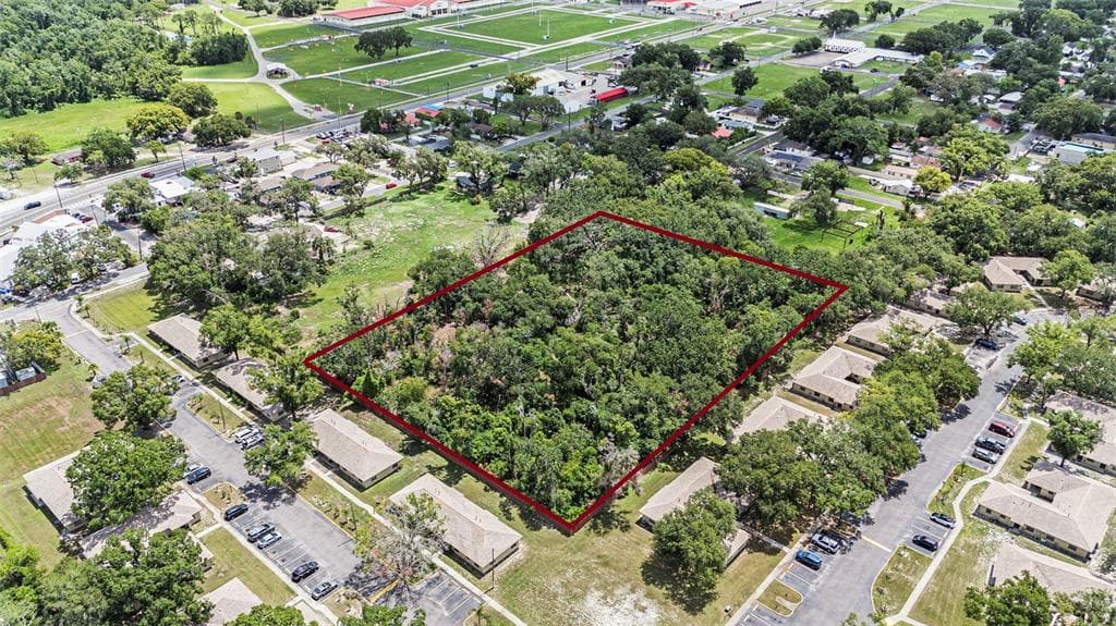 204513-0000 PLANT CITY, FL 33563