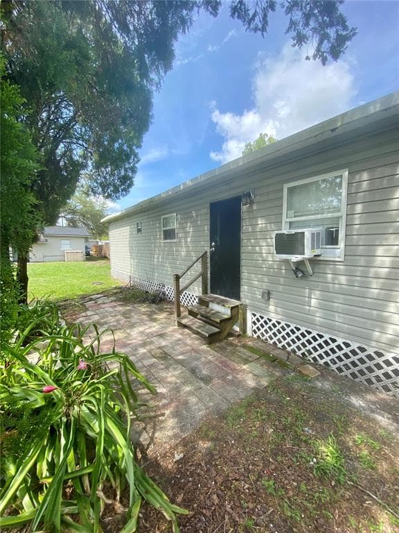 38313 TUCKER ROAD ZEPHYRHILLS, FL 33542