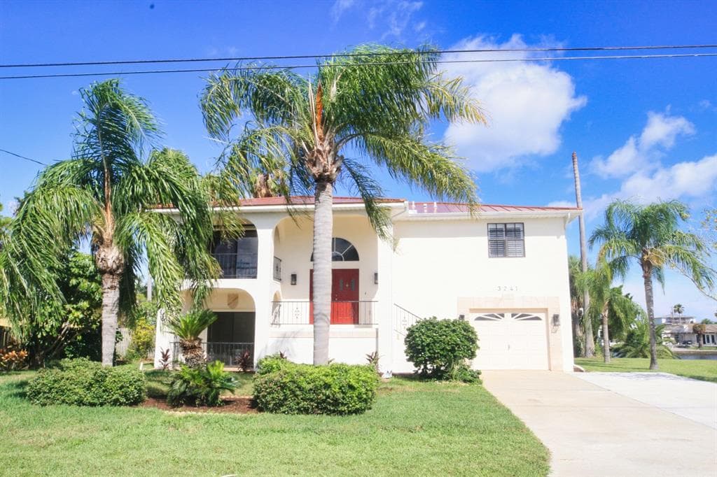 3241 GULF COAST DRIVE