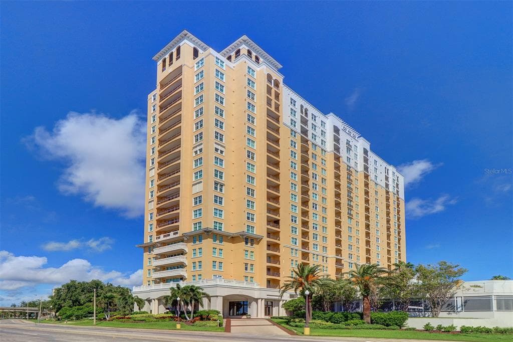345 BAYSHORE BOULEVARD UNIT 1611 TAMPA, FL 33606