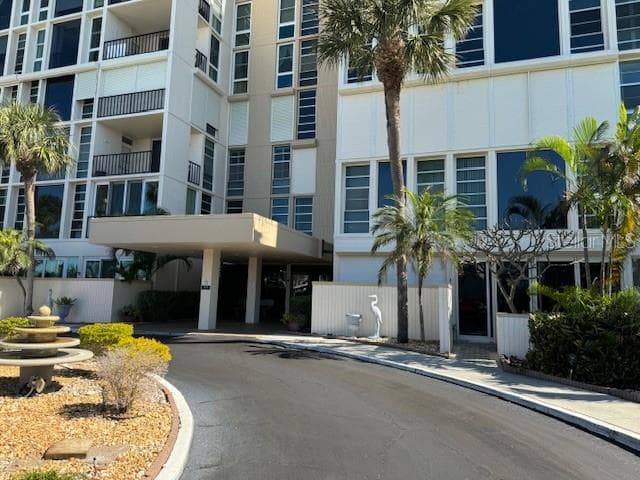 7400 SUN ISLAND DRIVE S UNIT 603 SOUTH PASADENA, FL 33707