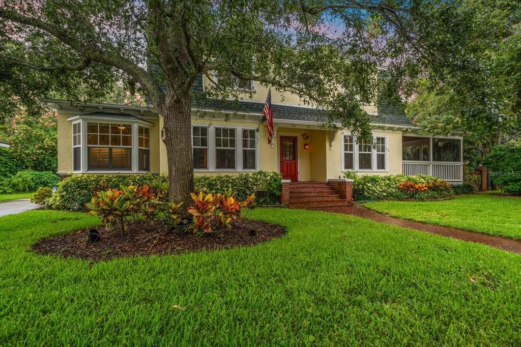 239 FLORIDA AVENUE DUNEDIN, FL 34698