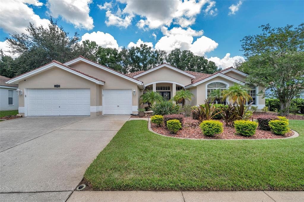 1230 BERKSHIRE LANE TARPON SPRINGS, FL 34688