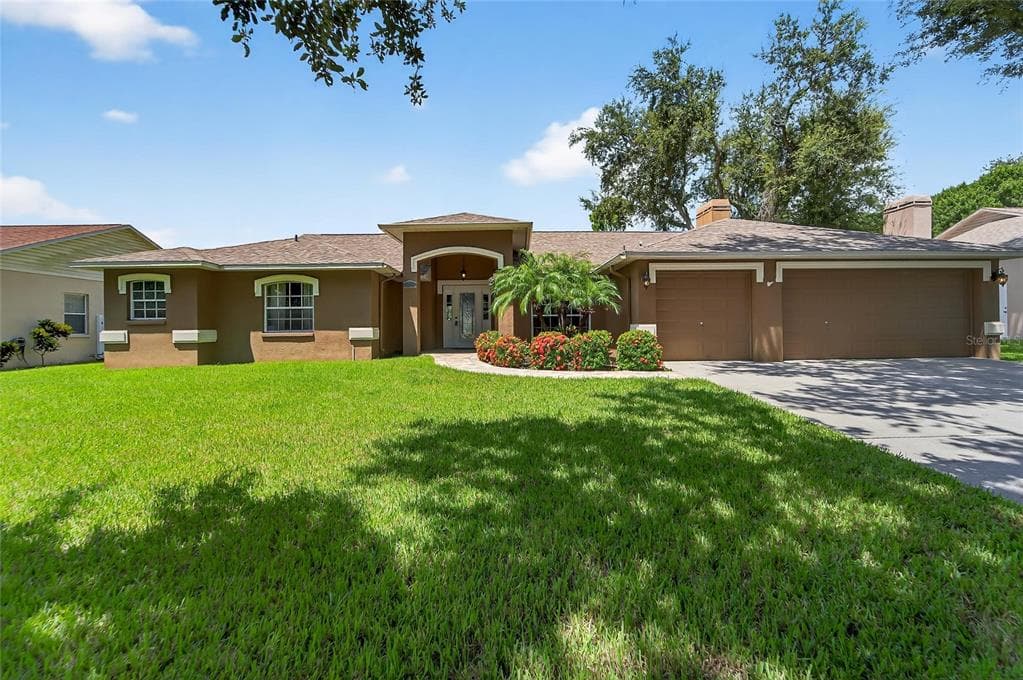 2710 BENT LEAF DRIVE VALRICO, FL 33594