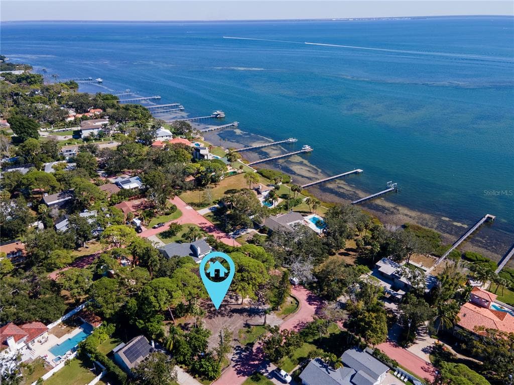 1125L FRIENDLY WAY S ST PETERSBURG, FL 33705