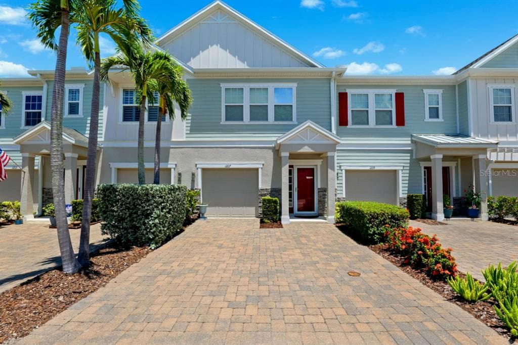 1207 SUNSET LANE DUNEDIN, FL 34698