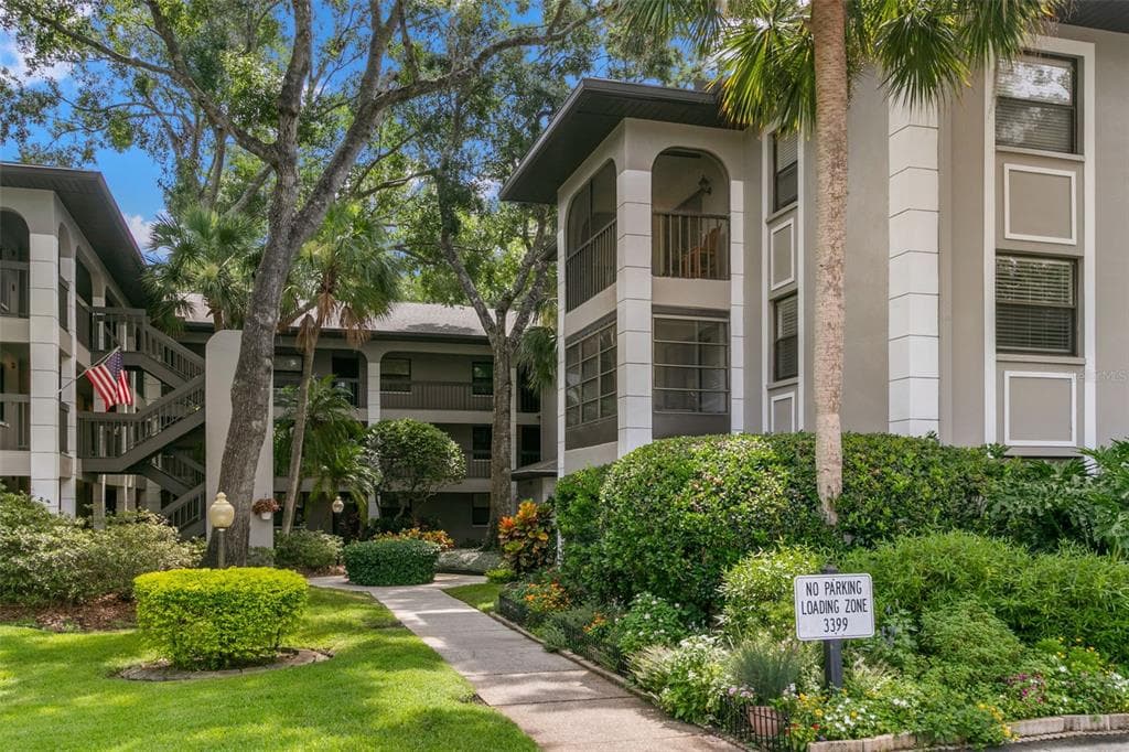 3399 MERMOOR DRIVE UNIT 309