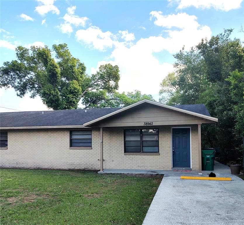 38942 9TH AVENUE ZEPHYRHILLS, FL 33542
