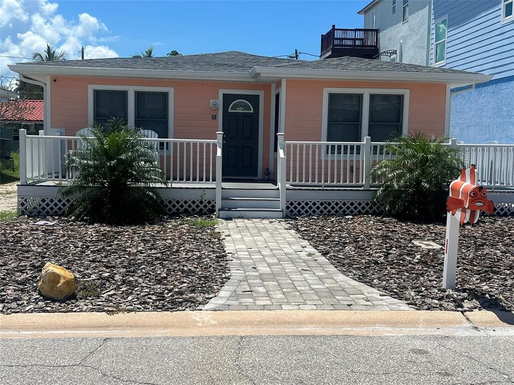 5 82ND AVENUE TREASURE ISLAND, FL 33706
