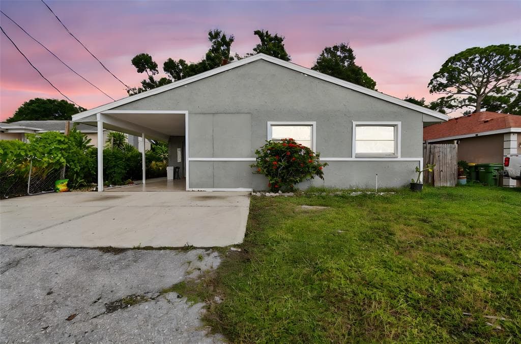 1542 N BRINK AVENUE SARASOTA, FL 34237