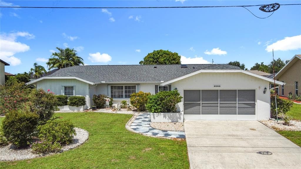 2183 RIO DE JANEIRO AVENUE PUNTA GORDA, FL 33983