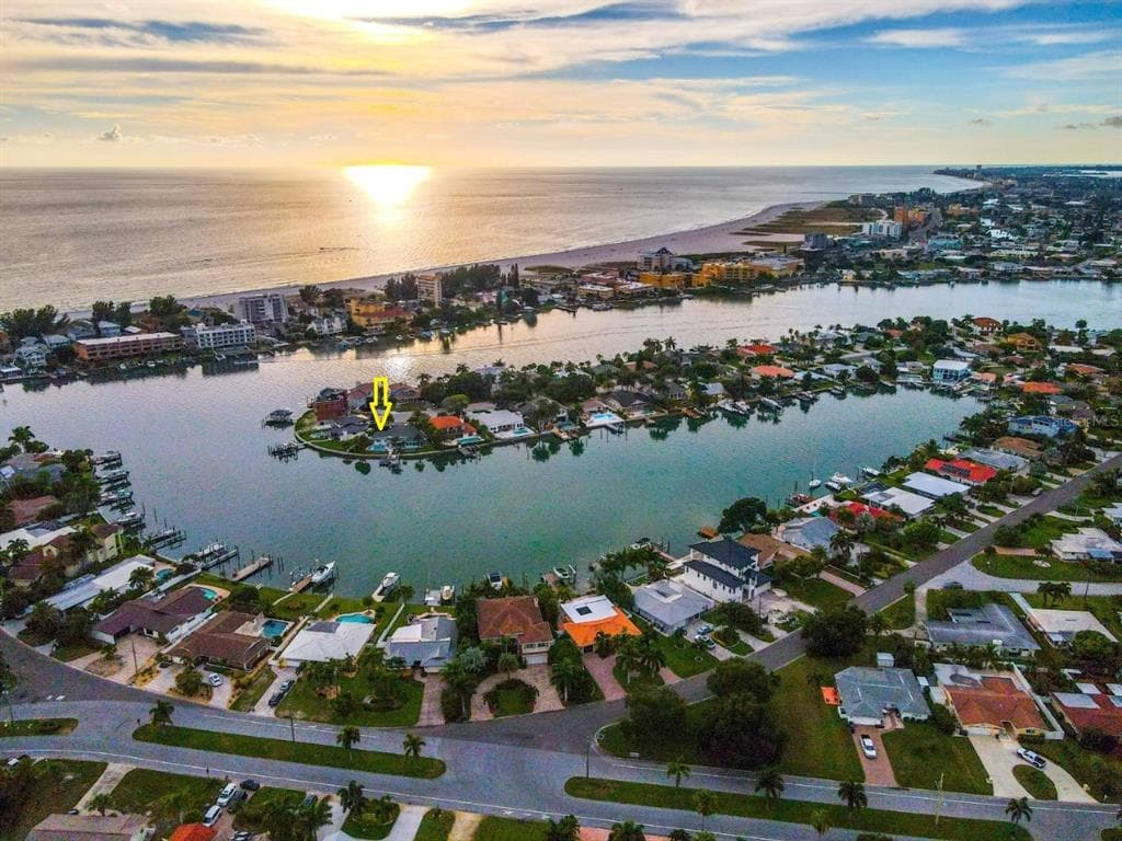 10103 TARPON DRIVE TREASURE ISLAND, FL 33706